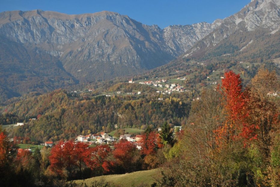 ASCOLTA L’INTERVISTA A ILARIA PERNIGOTTI DEL SITO WWW.PROMOZIONEBELLUNOEPROVINCIA.COM- CHIES D’ALPAGO