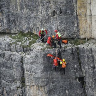 Recupero sulla ferrata Sci Club 18 a Cortina