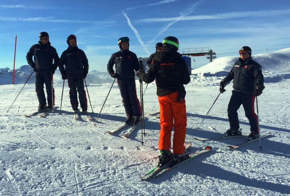 Giornata addestrativa in Faloria per i Carabinieri sciatori con gli istruttori della M’Over