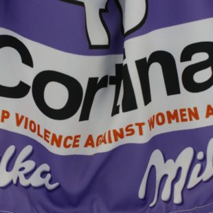 A Cortina le atlete della Coppa del Mondo unite contro la violenza sulle donne
