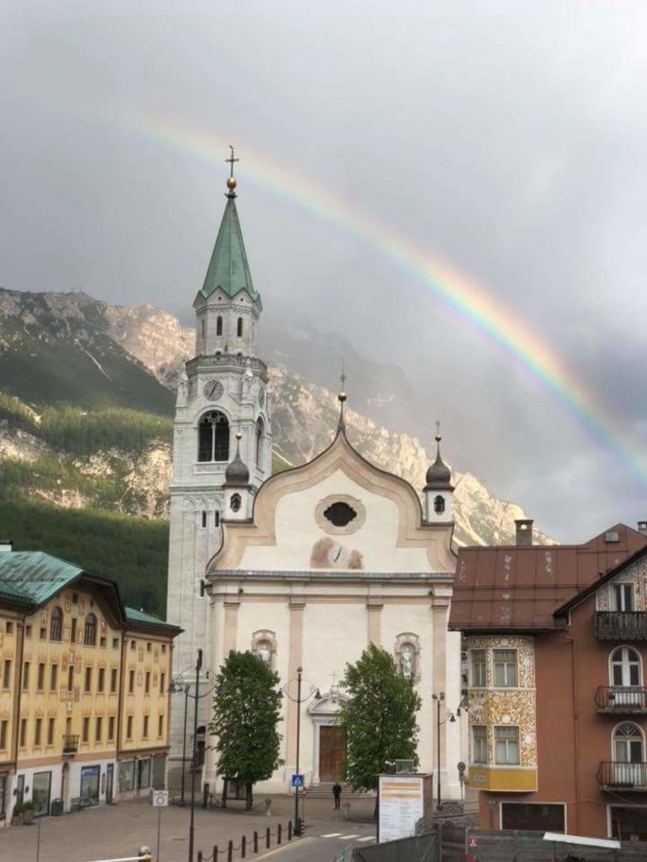 Viviamo e celebriamo la Pasqua del Signore in casa