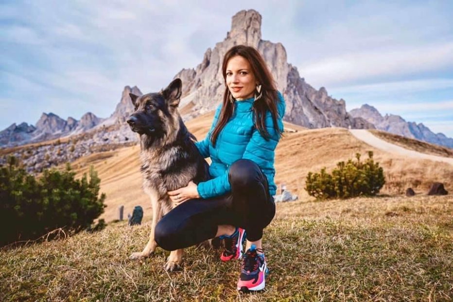 “ESSENZIALMENTE”: ASCOLTA LA RUBRICA IDEATA E CURATA DALLA DOTTORESSA PSICOLOGA MARIAPIA GHEDINA