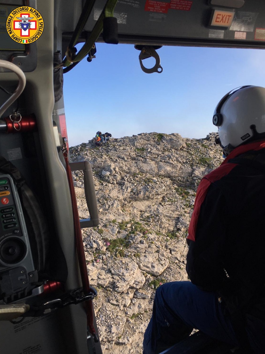 ESCURSIONISTA SI FERISCE ALLA TESTA | Radio Cortina Notizie ...