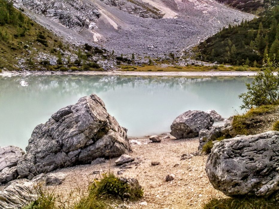 Malore mortale al lago Sorapiss