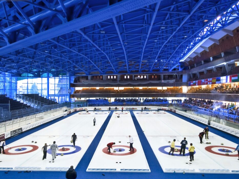 DIECI SQUADRE E OTTO NAZIONI PER LA PRIMA EDIZIONE DELLA CORTINA CURLING CUP