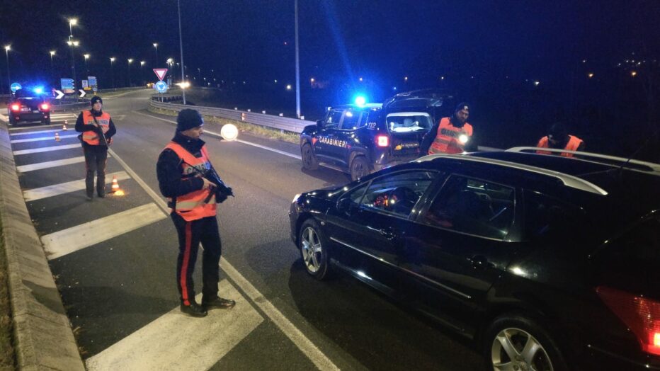 Posti di controllo dei Carabinieri contro i furti nel Feltrino