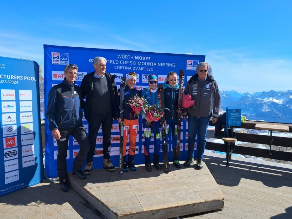 De Silvestro ai piedi del podio nel vertical della tappa finale di Cdm a Cortina; Vittorie per Gachet Mollaret e Bonnet