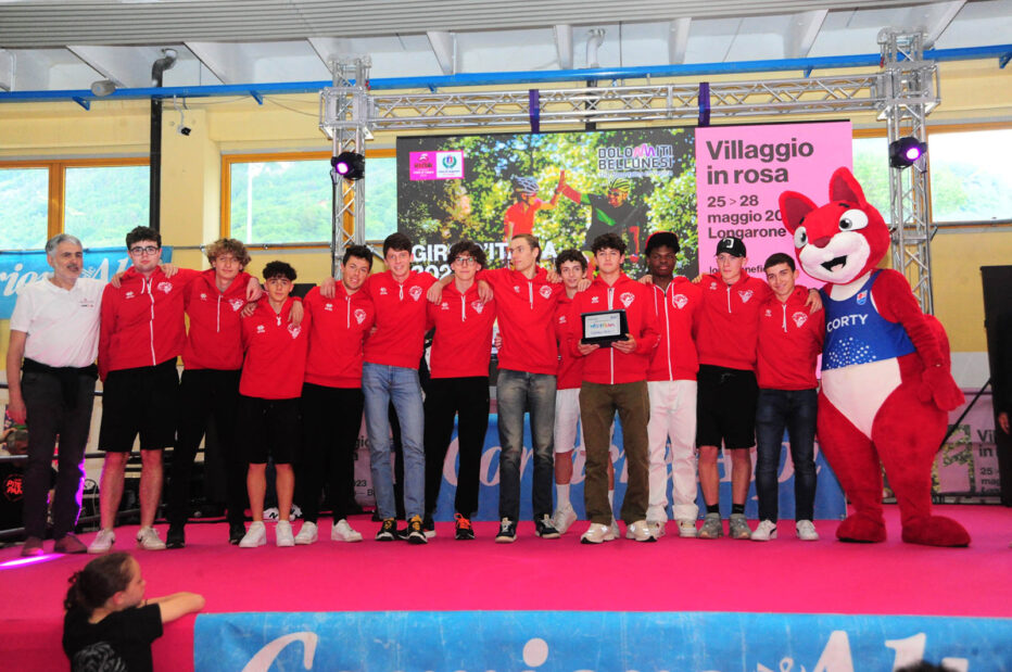 Festa dello sport del Corriere delle Alpi. Sabato alle 18 al Palaghiaccio di Feltre: 57 premiati singoli e 33 squadre