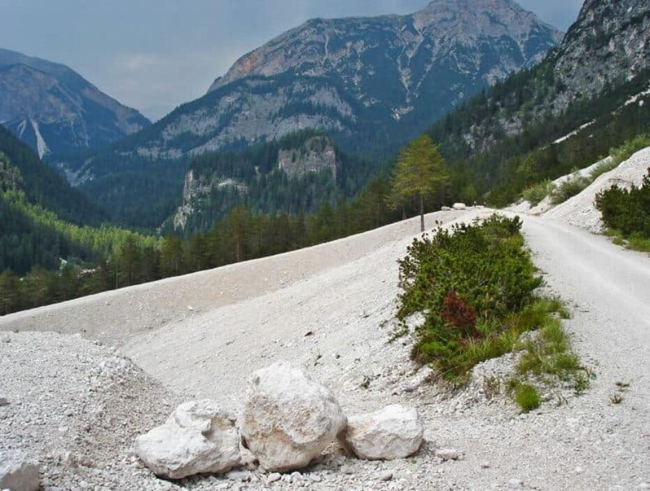 Chiusa per frana la Pista Ciclabile tra Cortina d’Ampezzo e Dobbiaco