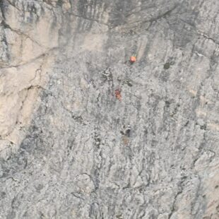 VOLA IN PARETE, RECUPERO IMPEGNATIVO SULLA CRODA DA LAGO