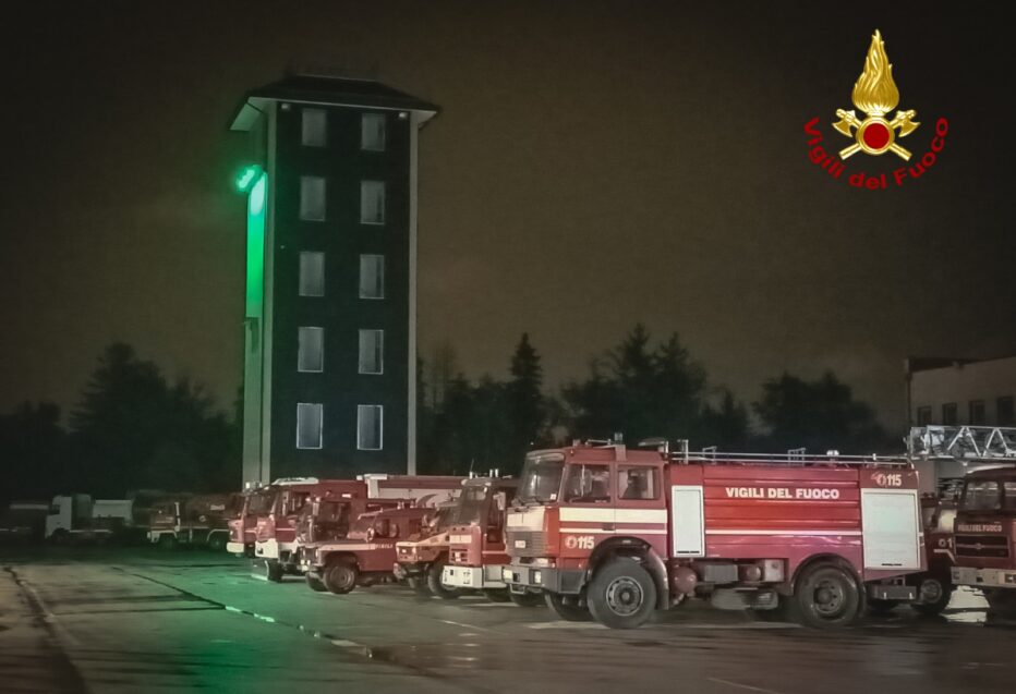 SEDI DEI VIGILI DEL FUOCO ILLUMINATE DI VERDE PER LA GIORNATA MONDIALE DELLA SINDROME  PANS-PANDAS