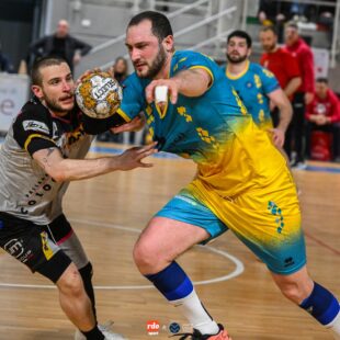 LA PALLAMANO BELLUNO CHIUDE A TESTA ALTA UN GRANDE CAMPIONATO