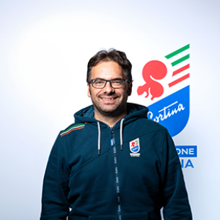 IN ARCHIVIO UNA GRANDE STAGIONE PER FONDAZIONE CORTINA: ASCOLTA L’INTERVISTA CON MICHELE DI GALLO, DIRETTORE GENERALE DI FONDAZIONE CORTINA