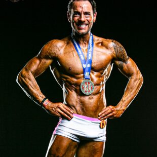 “VOLONTA’, DISCIPLINA E PERSEVERANZA”:ASCOLTA L’INTERVISTA CON DAVIDE MINUZZO, CAMPIONE MONDIALE DI NATURAL BODYBUILDING