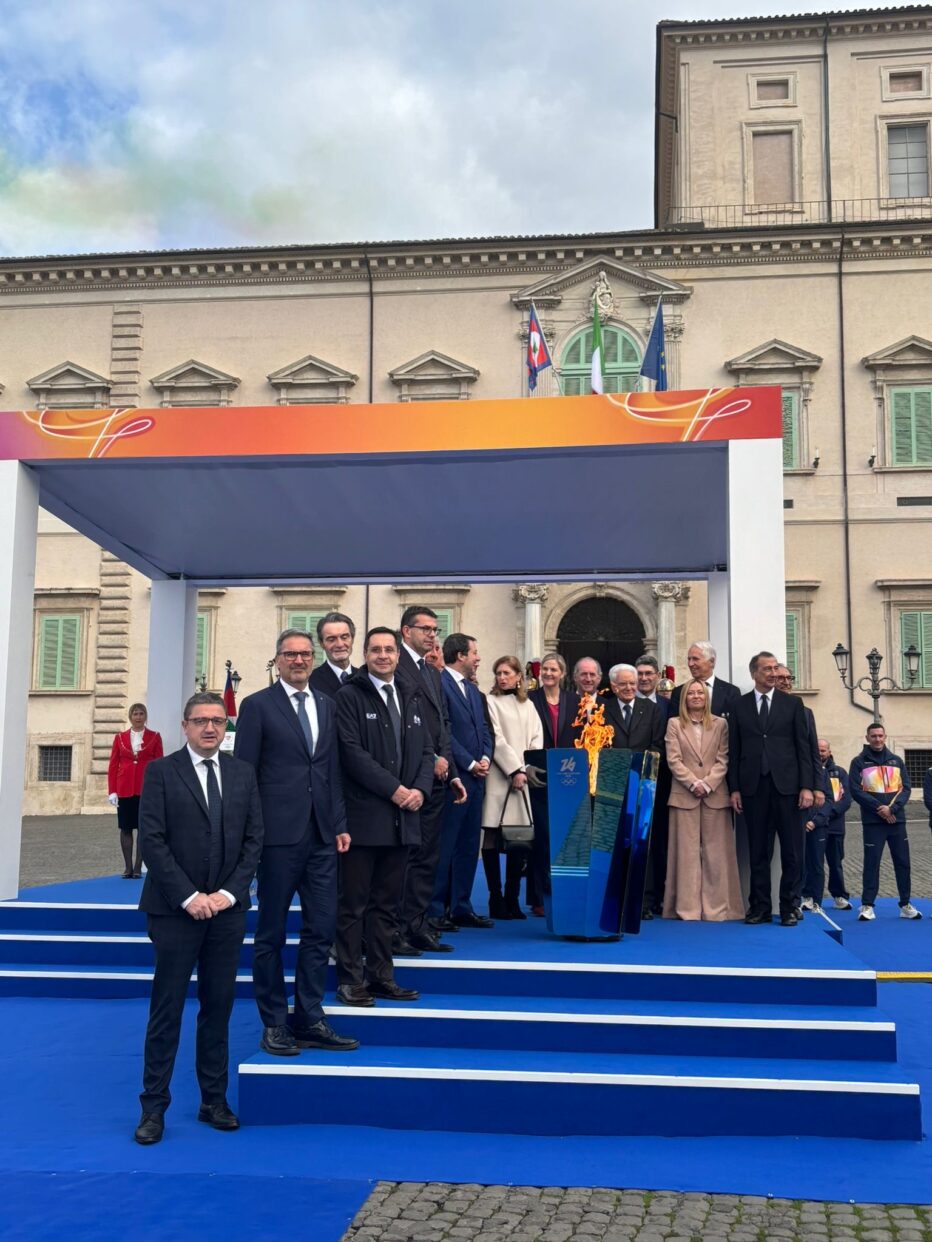 MILANO CORTINA 2026: IL PRESIDENTE DELLA REPUBBLICA ACCENDE IL BRACIERE DEL VIAGGIO DELLA FIAMMA OLIMPICA