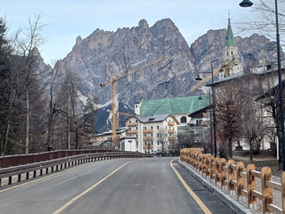 APERTA VARIANTE LOTTO 0 DI CORTINA. SALDINI: “TEMPI RISPETTATI”