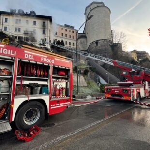 INCENDIO DI UN APPARTAMENTO A BELLUNO.