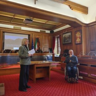 Cortina per Tutti: presentata la Guida all’Ospitalità Accessibile e il percorso di accessibilità oltre il 2026