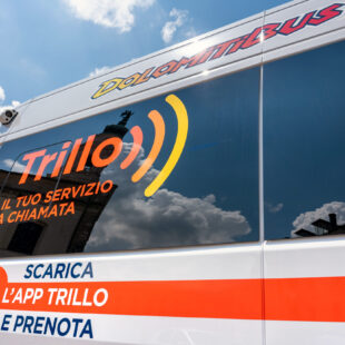 DOLOMITIBUS: la mobilità in quota diventa sempre più flessibile: il trasporto a chiamata “Trillo” si estende al Centro Cadore