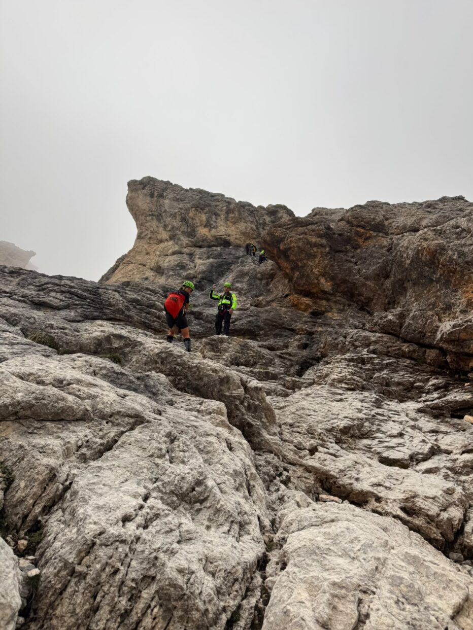 Recuperata coppia sotto la Croda del Becco a Cortina d’Ampezzo
