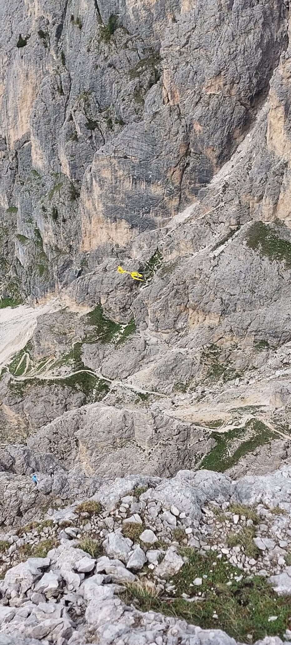 Soccorso escursionista sul Col dei Bos a Cortina d’Ampezzo