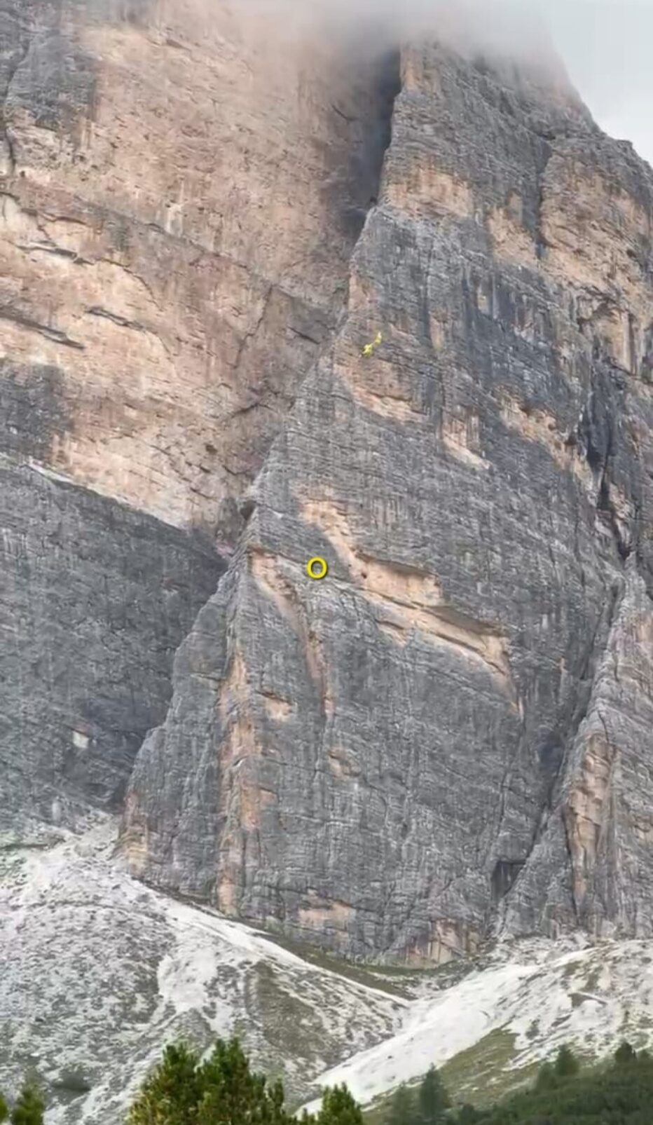 Corde incastrate al rientro dalla Tofana