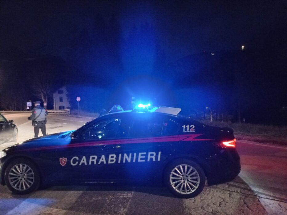 CORTINA D’AMPEZZO, CONTROLLI STRAORDINARI:GUIDA IN STATO DI EBBREZZA E DROGA, RAFFICA DI DENUNCE DEI CARABINIERI.