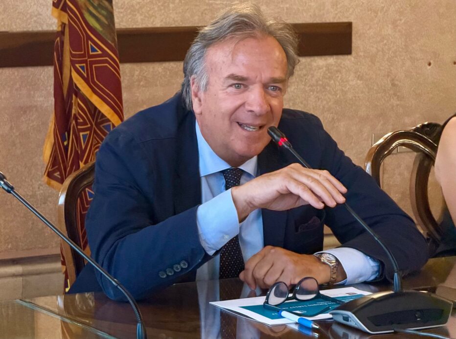 Intervista all’Assessore regionale alla Sanità Gino Gerosa.
