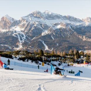A Cortina d’Ampezzo torna la Coppa del mondo di snowboard gigante parallelo per il dodicesimo anno